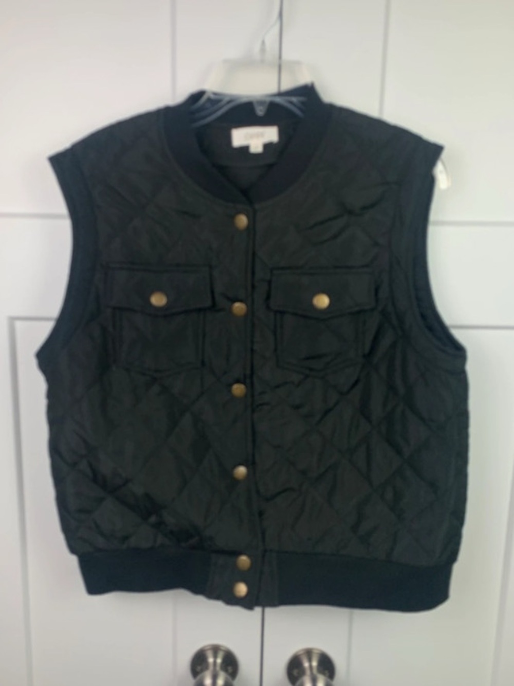 Oddi Medium black quilted vest snap front preppy outdoors